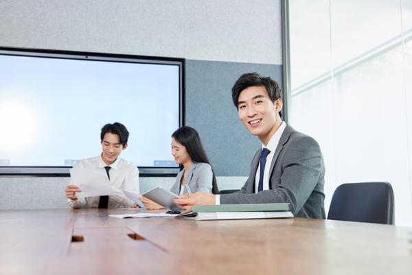 成都墙面漆公司排名及企业融资贷款选择指南 图2