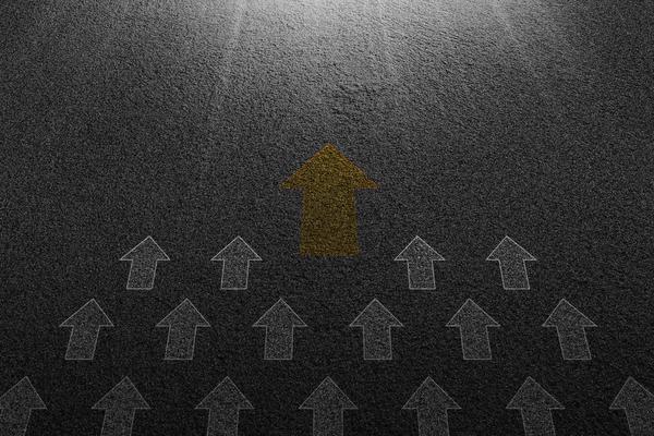 抵押贷款在总贷款中所占比例不断上升 图2