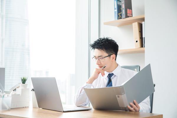担保公司解押二手房：项目融资中的创新策略与风险管理 图1