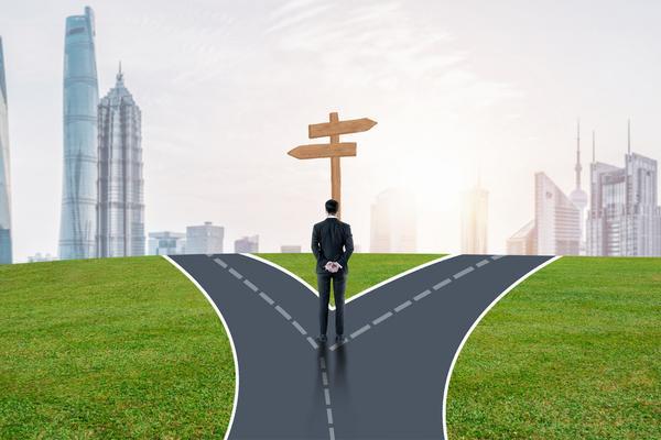 房产证抵押贷款平台选择|最快办理流程及注意事项 图1