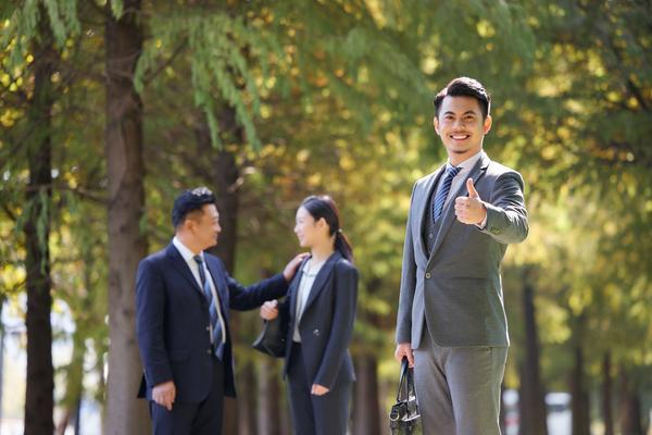 小姑娘鼓励老公抵押房子贷款，背后暗藏危机？ 图2