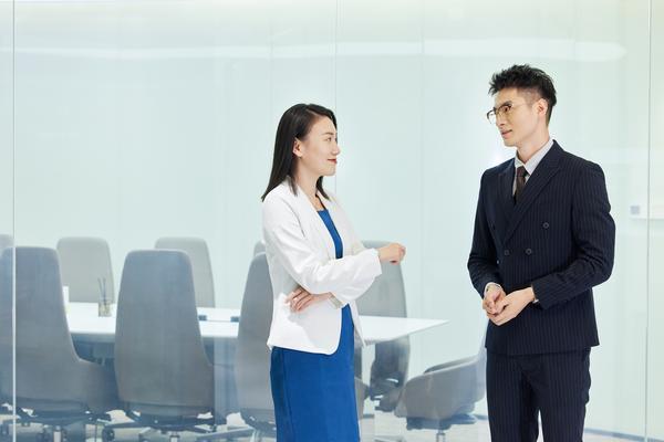 项目融资中的担保公司作用及风险管理|合同签订的关键点 图1