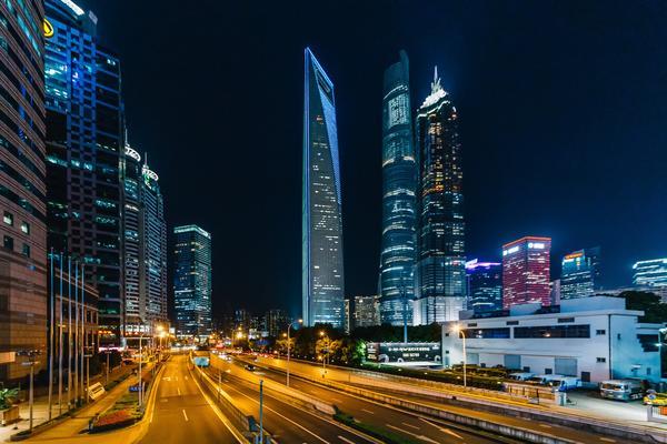 我国间接融资的主要渠道：银行信贷与多元化金融服务路径 图1