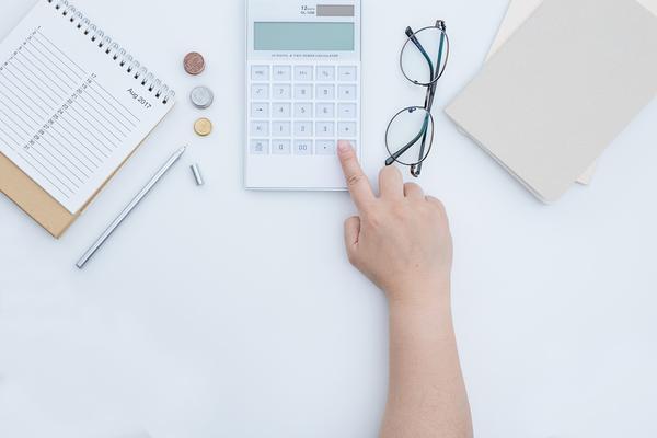 广州刚买的二手房可以抵押贷款吗|费用计算及注意事项 图2