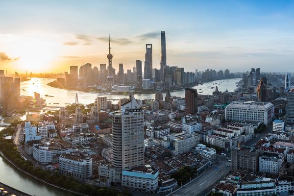 上海房产抵押贷款手续指南|全流程详细解析 图1