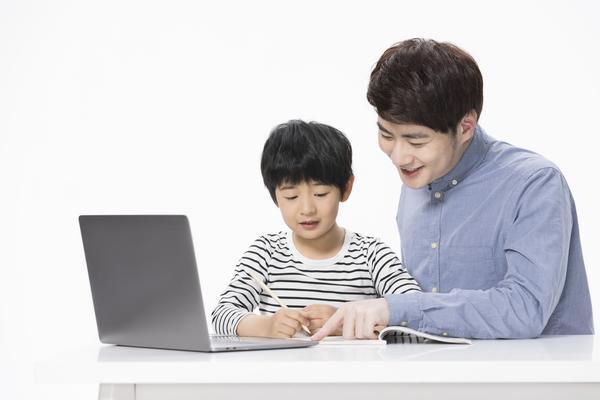 金店母亲节特别活动：浓情表达，感恩母爱图1