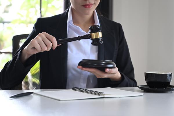 商铺抵押贷款未还清能否购房|转按揭流程及法律风险 图1