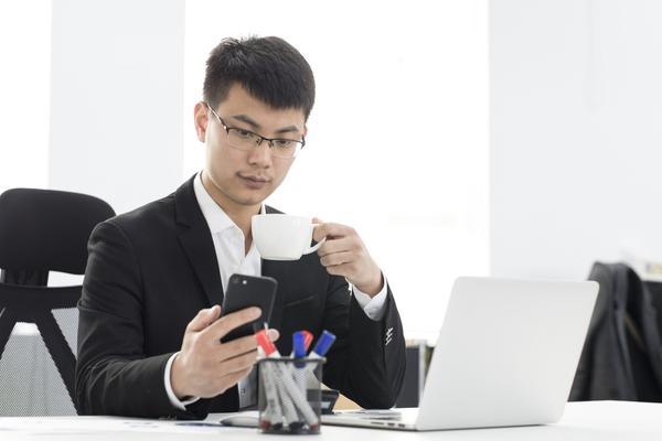 债务人没钱怎么办？担保人能否承担还款责任 图1